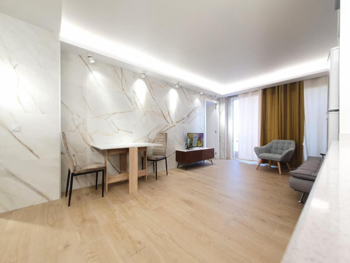 SALOU ,APARTAMENTO CON PISCINA y Wifi Exterior foto