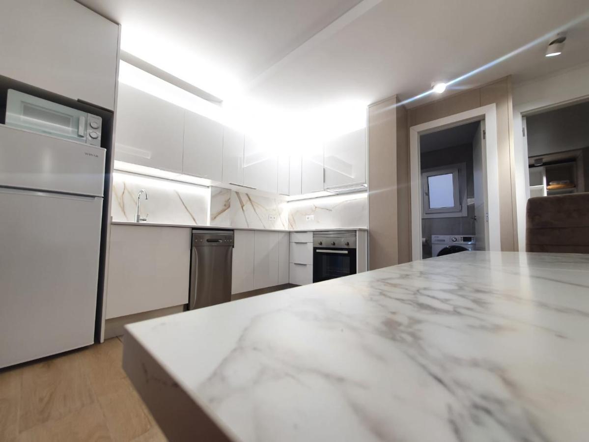 SALOU ,APARTAMENTO CON PISCINA y Wifi Exterior foto