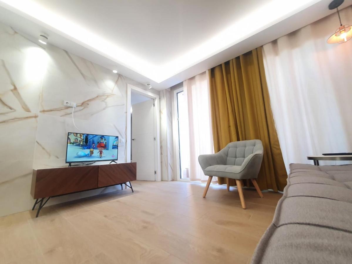 SALOU ,APARTAMENTO CON PISCINA y Wifi Exterior foto
