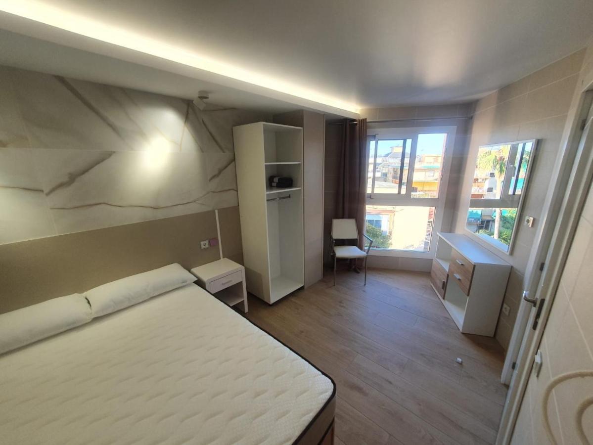 SALOU ,APARTAMENTO CON PISCINA y Wifi Exterior foto