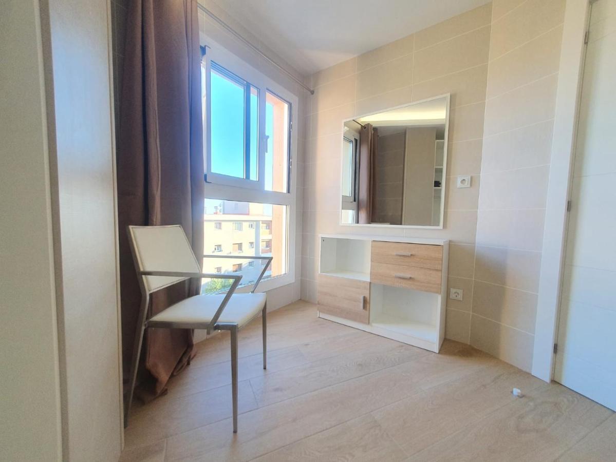 SALOU ,APARTAMENTO CON PISCINA y Wifi Exterior foto