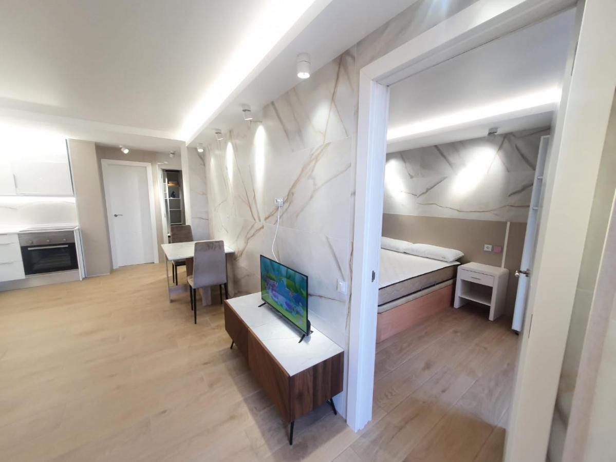 SALOU ,APARTAMENTO CON PISCINA y Wifi Exterior foto